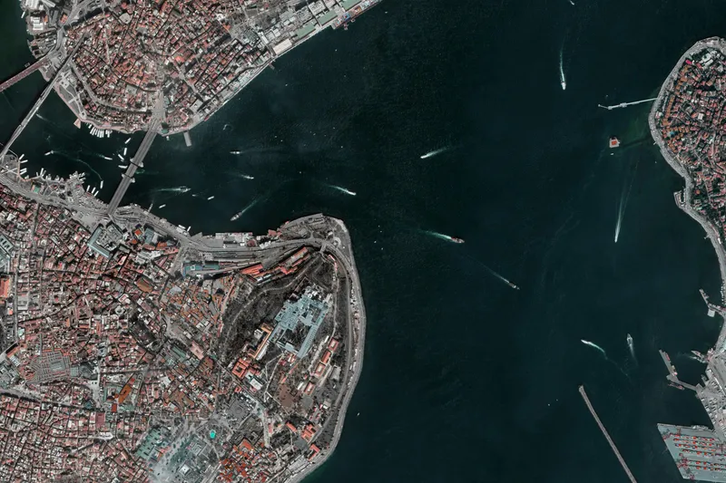 bird's eye view of Istanbul

Photo by melih karaahmet on Unsplash 