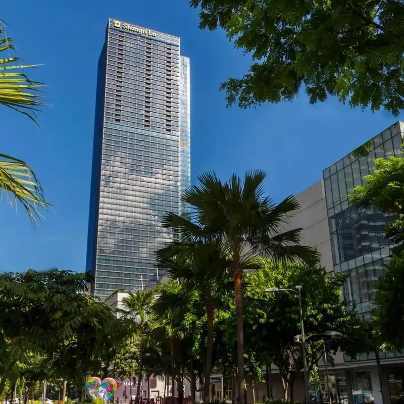 Shangri-La The Fort Manila hotel building in Bonifacio Global City, Philippines